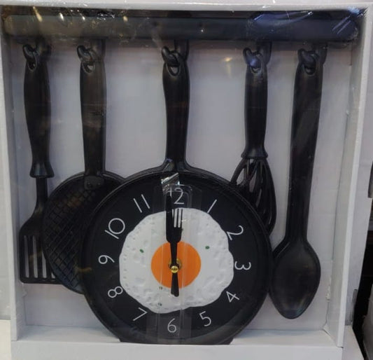 Frying Pan Clock with Fried Egg - Novelty Hanging Kitchen Cafe Wall Clock Kitchen